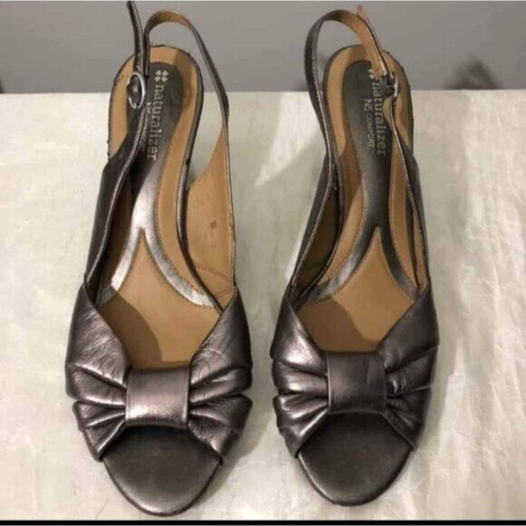 Naturalizer Heels  Shoes Womens Sz 9.5 - Picture 1 of 4
